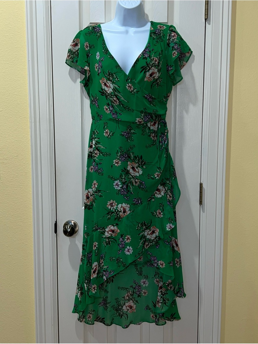 City Studio Green Floral Chiffon Faux Wrap Hi-Low Midi Dress Sz M Festive Fairy